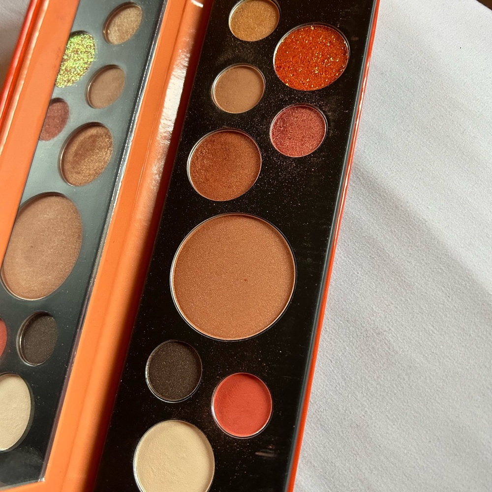 touch in sol eyeshadow palette